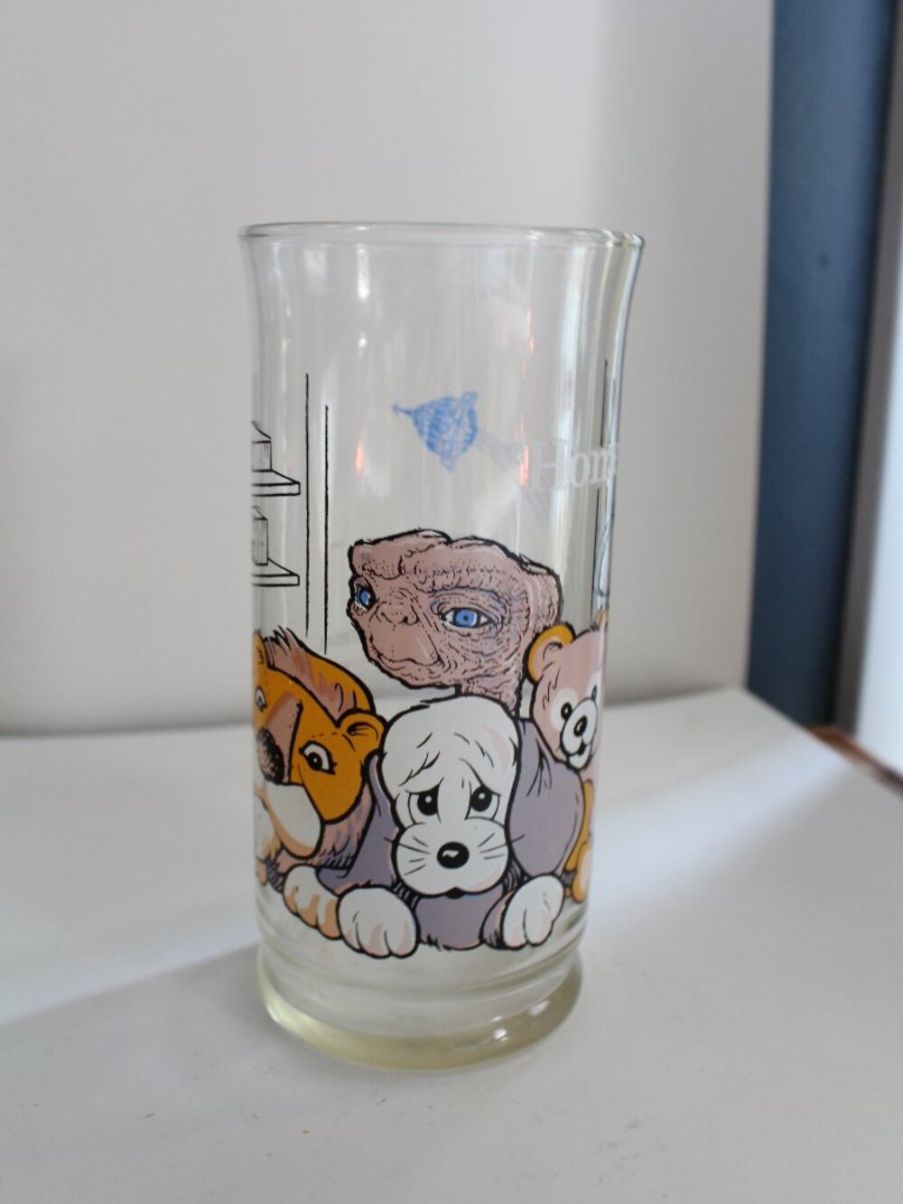 Pizza Hut E.T. Extra Terrestrial 1982 Vintage  "Home" Collectors Glass